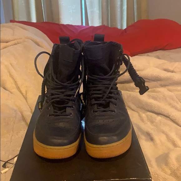 Nike AF1 - Picture 2 of 8